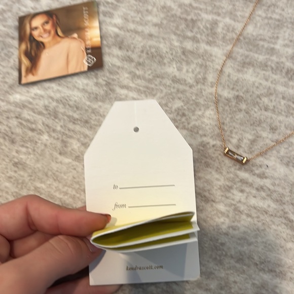 KENDRA SCOTT rose gold pendant necklace - Picture 6 of 7